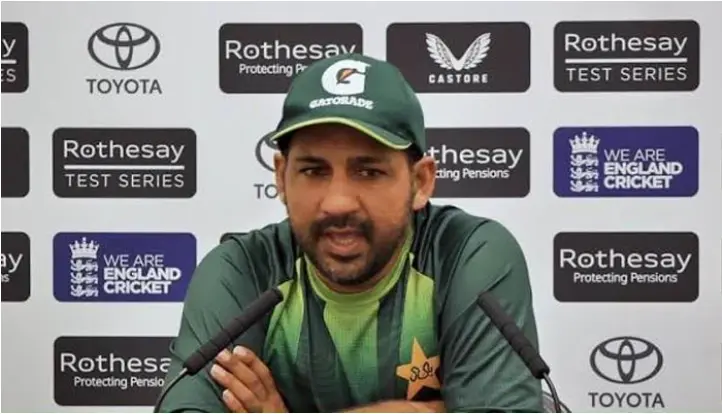 مشکل وقت میں کھلاڑیوں پر ’’ملبہ‘‘ نہیں ڈالوں گا، لیکن سیریز کے بعد فیصلہ کرینگے، کس کو نکالنا ہے، سرفراز احمد