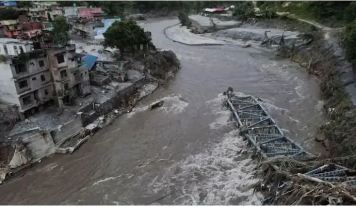 نیپال میں تباہ کن سیلاب، ہلاکتیں 626 ہو گئیں