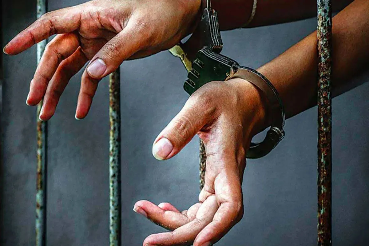 پولس پر حملہ کرنے کے الزام میں ترنمول کونسلر ترون ساﺅ اور رنجن کرمکار گرفتار