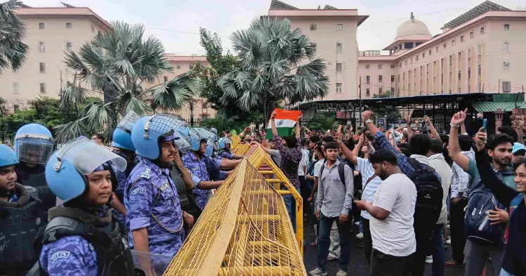 جنتر منتر احتجاج: مظاہرین کے خلاف ایف آئی آر کو منسوخ کرنے کے لیے مرکز نے سپریم کورٹ سے رجوع کیا