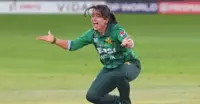 آئی سی سی نے پاکستان کی کپتان فاطمہ ثنا پر جرمانہ عائد کر دیا