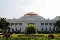 بنگال اسمبلی نے جمعرات کو ایک متنازعہ ترمیمی بل کو زبانی ووٹ سے منظور کر لیا