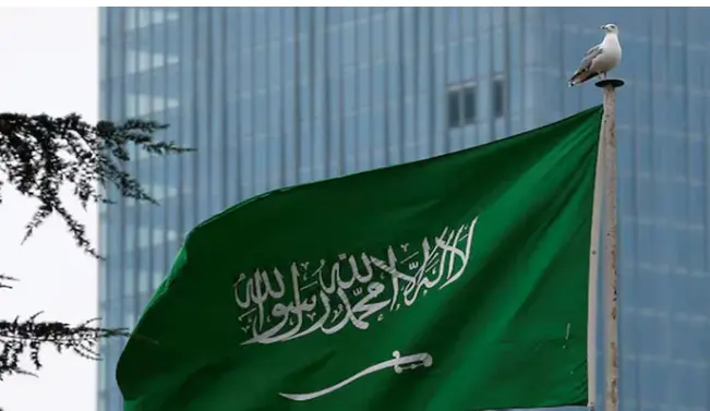 حوثی بیلسٹک میزائل فضا میں ہی تباہ کر دیا، فوجی اتحاد