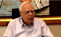 دہلی ایس آئی آر: ’میں جواب نہیں دوں گا‘، الیکشن کمیشن کے نوٹس پر کپل سبل کا ردعمل