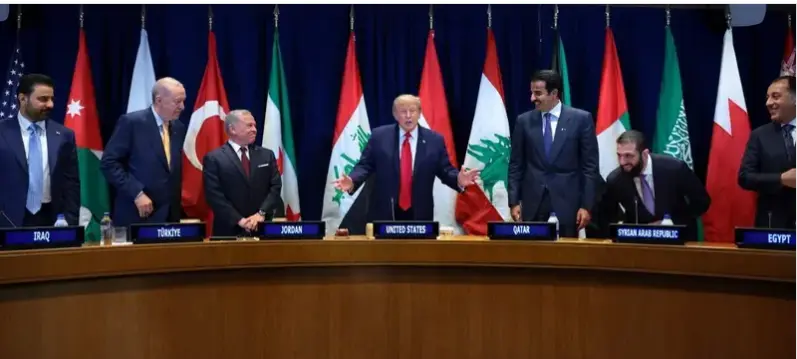 ٹرمپ کا ایران سے مذاکرات کواچھا اور نتیجہ خیز قراردیتے ہوئے فوجی آپشن کھلا رکھنے کا اعلان