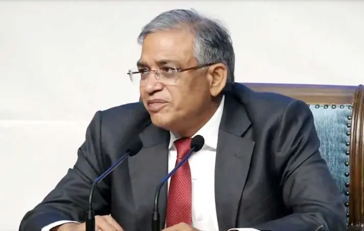 کیا سی ای سی گیانیش کمار گرفتار ہو سکتے ہیں؟ گرفتاری کے مطالبے کے درمیان جانیے کیا کہتا ہے قانون