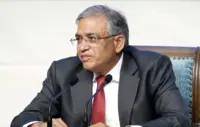 چیف الیکشن کمشنر گیانیش کمار 48 گھنٹوں میں استعفی دیں ورنہ جنتر منتر پر احتجاج، کاکروچ جنتا پارٹی کا اعلان