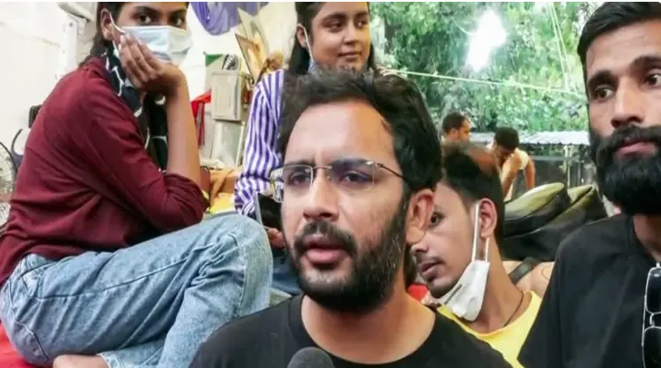 آسام میں ’کوکروچ جنتا پارٹی‘ کے رہنما اشوتوش رنکا سمیت کئی افراد زیرحراست