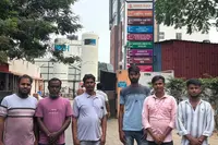 خون ملنے سے شدید بیمار مریضہ کی جان بچ سکتی تھی! خبر سنتے ہی ساگر دیگھی سے درگا پور 200 کلومیٹر دوڑے 7 نوجوان