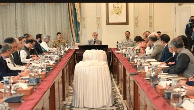 پاکستان میں خیبر پختونخوا کی ریاستی حکومت معطل: ایمرجنسی نافذ، فوج تعینات کی جائے گی