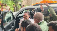 جے ڈی یو میں بڑی بغاوت! باہوبلی رکن اسمبلی اننت سنگھ نے پارٹی لائن سے ہٹ کر جن سوراج امیدوار کے حق میں نکالا بڑا روڈ شو