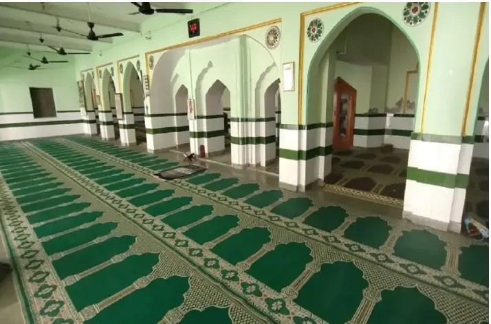 دہلی کی 150 سالہ قدیم ریس کورس مسجد کو بچانے کے لئے اے پی سی آر کا بڑا قدم، لیفٹیننٹ گورنرسے فوری مداخلت کا مطالبہ
