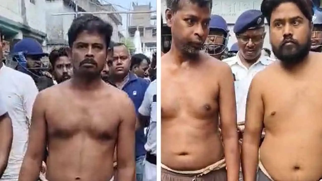گرفتار تین ملزمان کو پولیس نے ننگے بدن اور ننگے پاو¿ں گھمایا! کیا یہ درست ہے، اٹھنے لگے سوالات