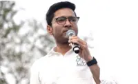 "ایک ایک پولس افسر کا نام نوٹ ہے، حکومت بدلے گی تو حساب پورا ہوگا!" — شوبھندو کے اشاروں پر ناچنے والوں کو ابھیشک بنرجی کی خوفناک اور کھلی للکار!